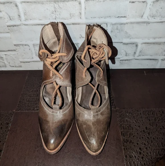 Freebird by Steven Brown Lace-Up Wedges - Picture 8 of 11